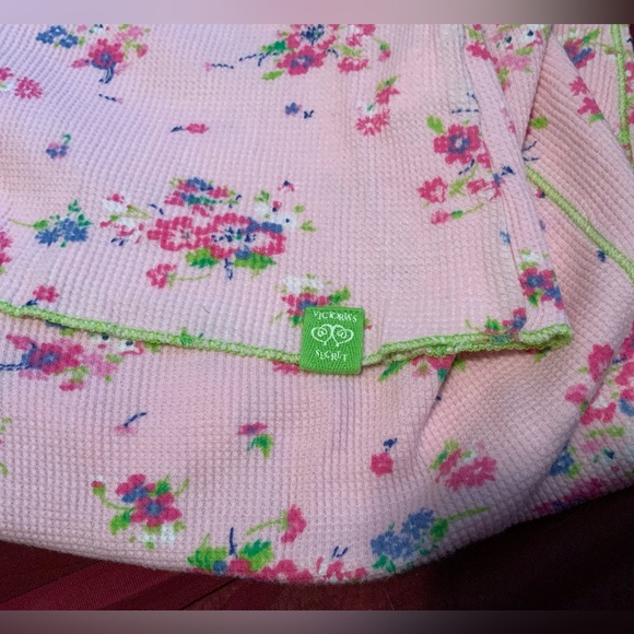 Y2K Victoria’s Secret Thermal Pink Floral Vintage Waffle  Pajama Set 2 PJS S - Picture 7 of 10
